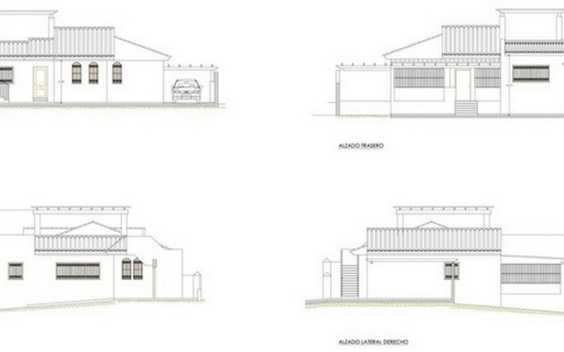 Bestaande woning - Vrijstaande villa - Estepona  - Estepona Centro
