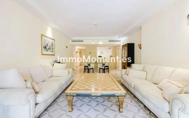 Reventa - Apartamento - Estepona  - Estepona Centro