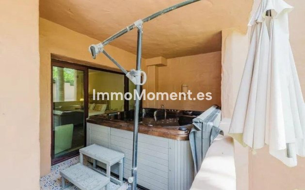 Reventa - Apartamento - Estepona  - Estepona Centro