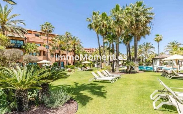 Reventa - Apartamento - Estepona  - Estepona Centro