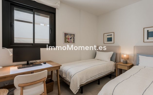 Wiederverkauf - Wohnung - Estepona  - Estepona Centro
