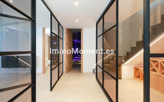 Resale - Detached villa - Benissa - La Fustera