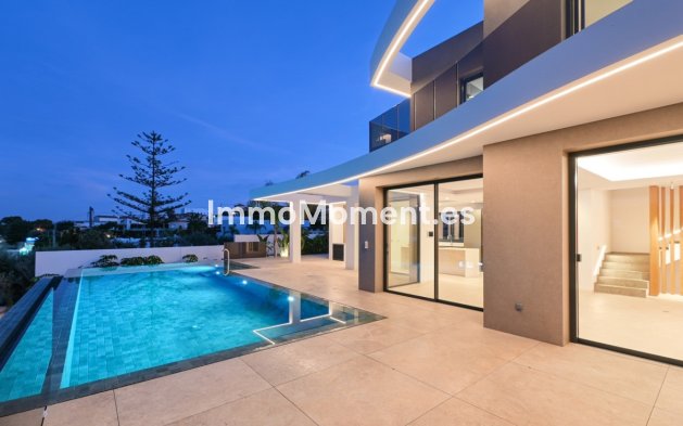 Resale - Detached villa - Benissa - La Fustera