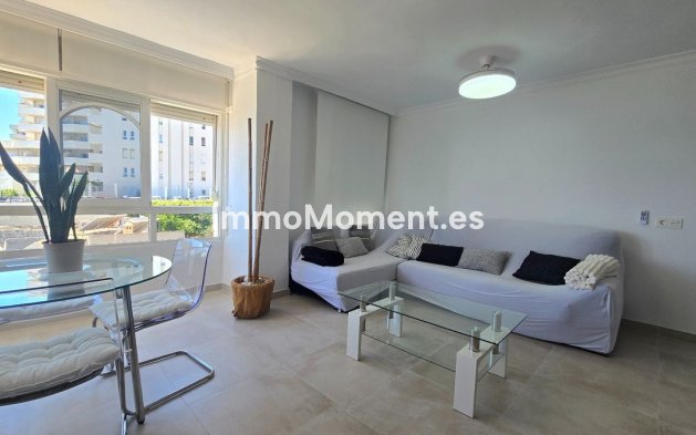 Resale - Apartment - Benalmadena - Benalmadena Centro
