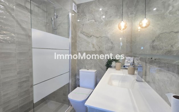 Resale - Apartment - Benalmadena - Benalmadena Centro