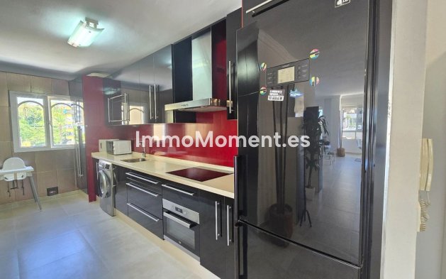 Resale - Apartment - Benalmadena - Benalmadena Centro