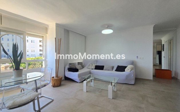 Resale - Apartment - Benalmadena - Benalmadena Centro