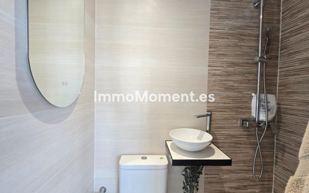 Resale - Apartment - Benalmadena - Benalmadena Centro