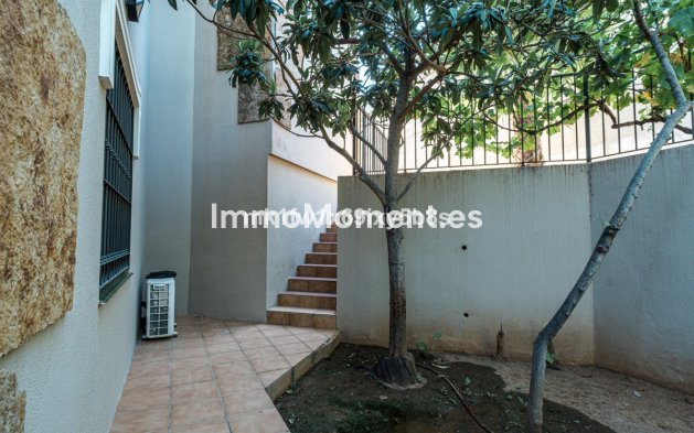 Resale - Detached villa - Inland  - Alhaurín de la Torre