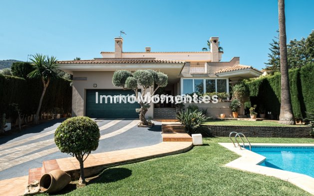 Resale - Detached villa - Inland  - Alhaurín de la Torre
