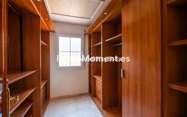Resale - Detached villa - Inland  - Alhaurín de la Torre