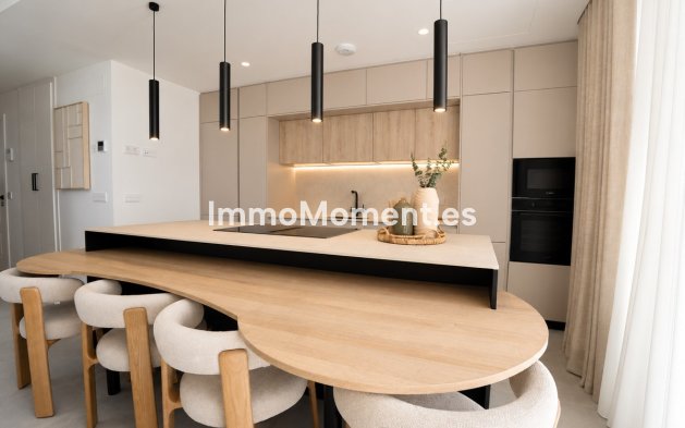 Revente - Appartement - Torremolinos - La Carihuela