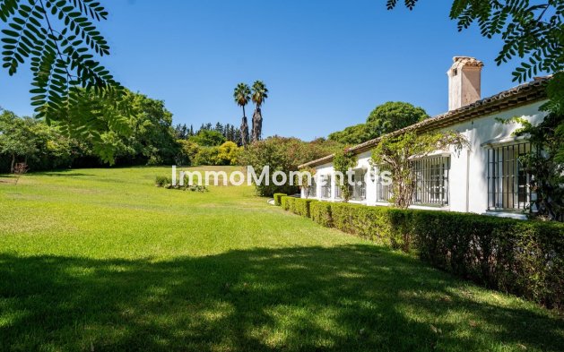 Bestaande woning - Landhuis - Estepona  - Cancelada