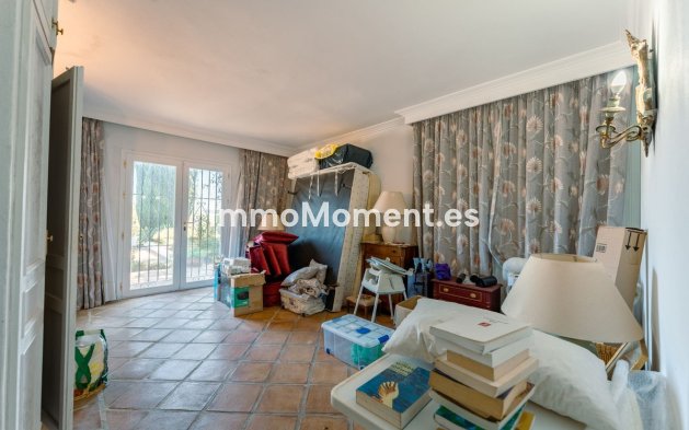 Bestaande woning - Landhuis - Estepona  - Cancelada