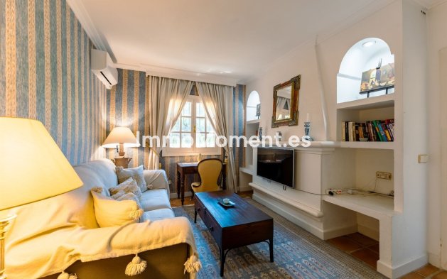 Bestaande woning - Landhuis - Estepona  - Cancelada