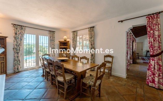 Bestaande woning - Landhuis - Estepona  - Cancelada