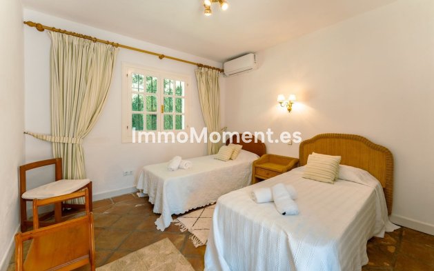 Bestaande woning - Landhuis - Estepona  - Cancelada