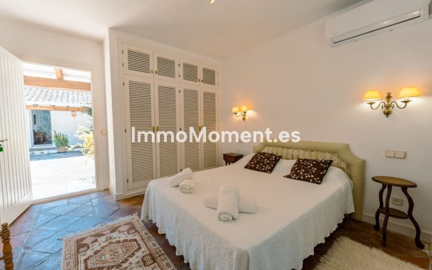 Bestaande woning - Landhuis - Estepona  - Cancelada