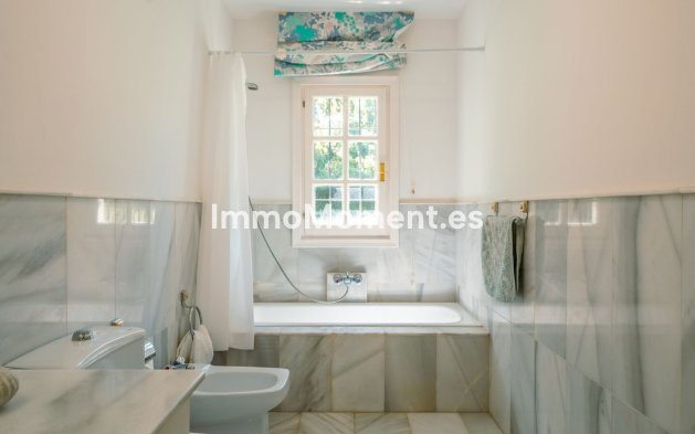 Bestaande woning - Landhuis - Estepona  - Cancelada
