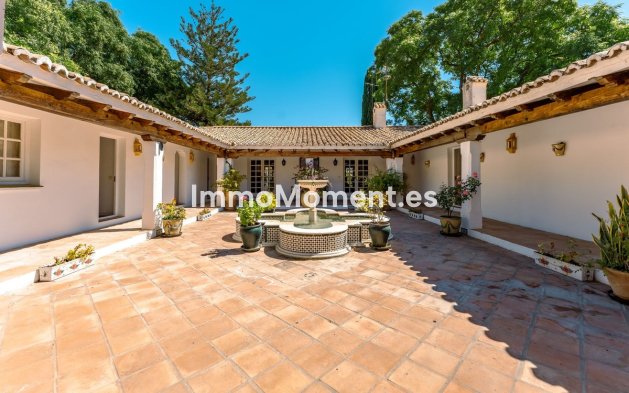 Bestaande woning - Landhuis - Estepona  - Cancelada