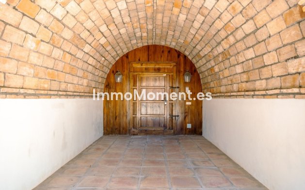 Bestaande woning - Landhuis - Estepona  - Cancelada