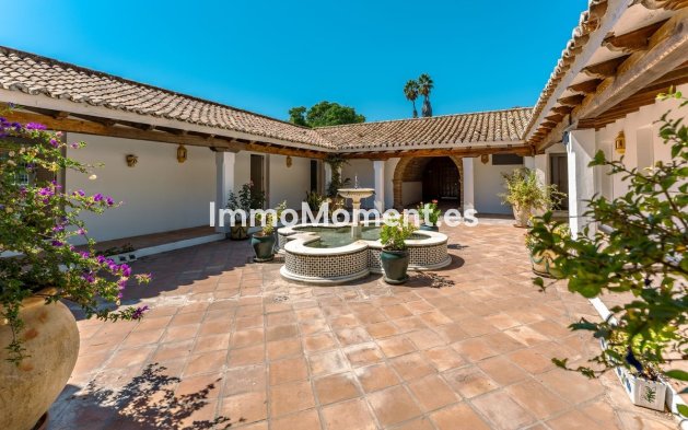 Bestaande woning - Landhuis - Estepona  - Cancelada