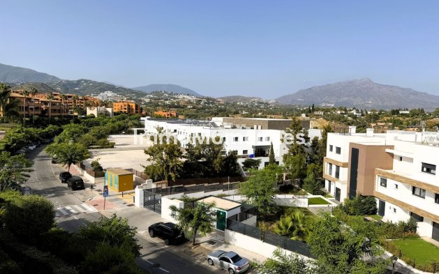 Reventa - Apartamento - Estepona  - Atalaya