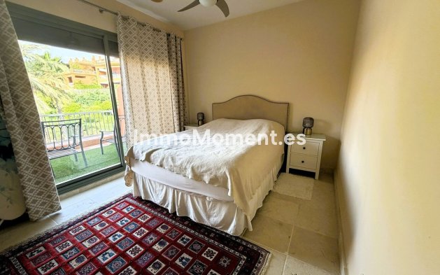 Reventa - Apartamento - Estepona  - Atalaya