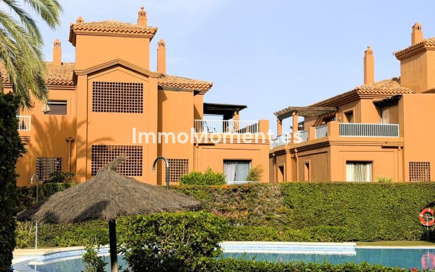 Reventa - Apartamento - Estepona  - Atalaya