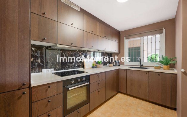 Wiederverkauf - Wohnung - Marbella - Nueva Andalucía
