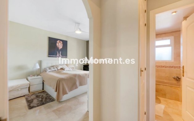 Wiederverkauf - Wohnung - Marbella - Nueva Andalucía