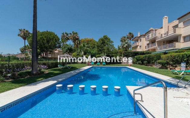 Wiederverkauf - Wohnung - Marbella - Nueva Andalucía