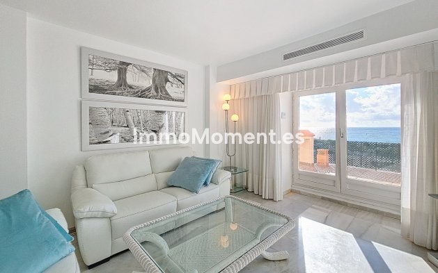 Revente - Maison mitoyenne - Estepona  - Estepona Centro