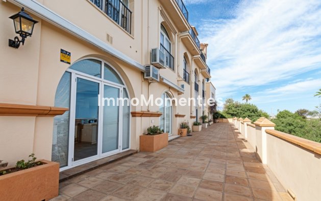 Revente - Maison mitoyenne - Estepona  - Estepona Centro