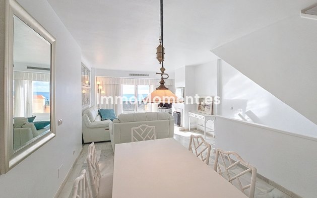 Revente - Maison mitoyenne - Estepona  - Estepona Centro