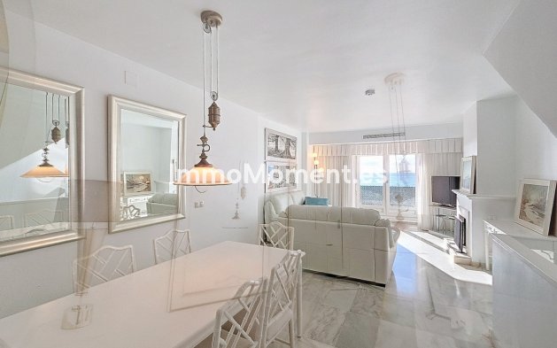Revente - Maison mitoyenne - Estepona  - Estepona Centro