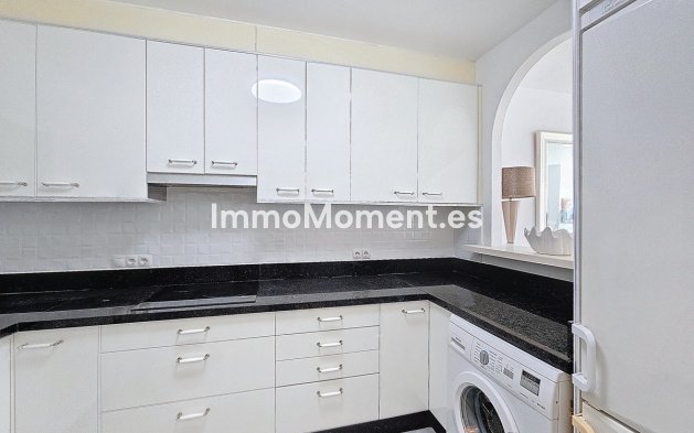 Revente - Maison mitoyenne - Estepona  - Estepona Centro