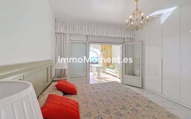 Revente - Maison mitoyenne - Estepona  - Estepona Centro