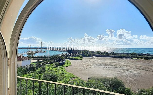 Revente - Maison mitoyenne - Estepona  - Estepona Centro