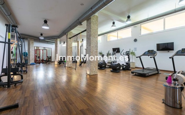Revente - Appartement - Marbella - Nueva Andalucía