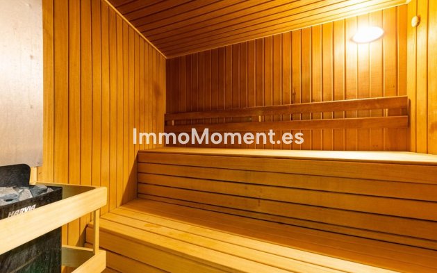 Revente - Appartement - Marbella - Nueva Andalucía