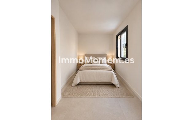 Resale - Apartment - Málaga - Centro Histórico