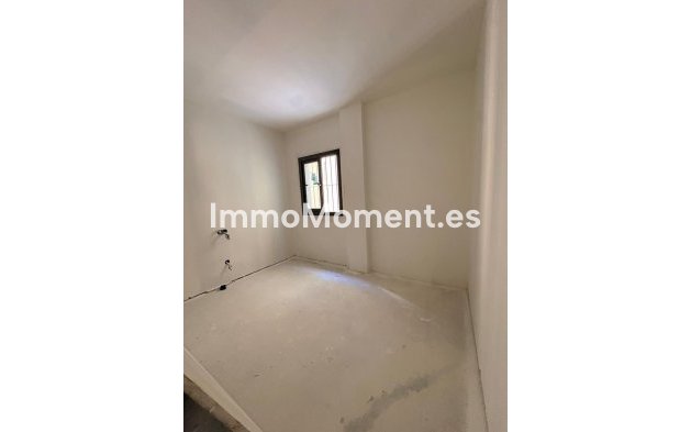 Resale - Apartment - Málaga - Centro Histórico