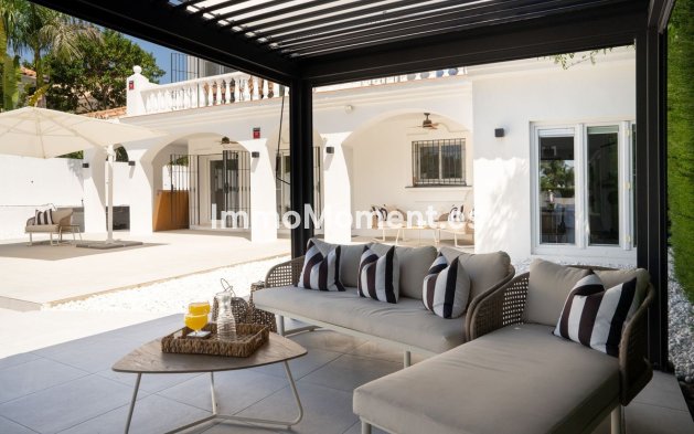Reventa - Villa independiente - Estepona  - Estepona Centro