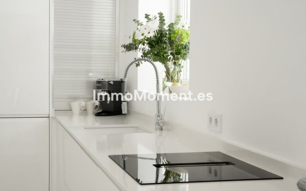 Reventa - Villa independiente - Estepona  - Estepona Centro