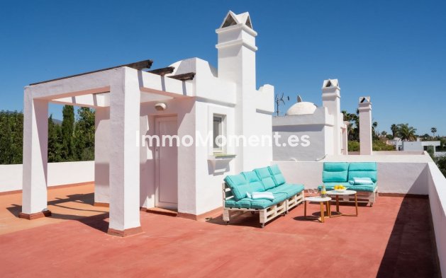 Reventa - Villa independiente - Estepona  - Estepona Centro