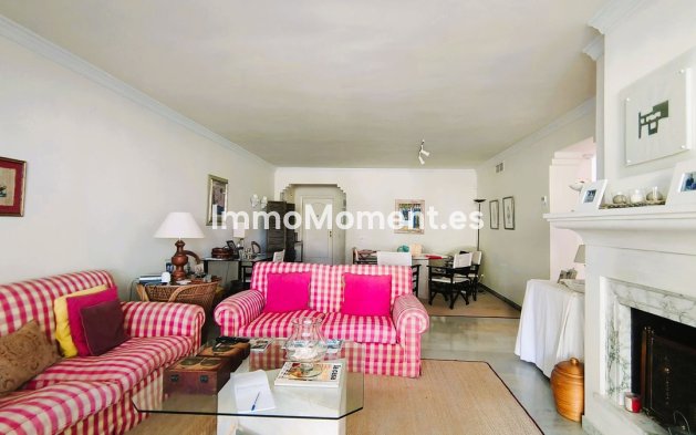Resale - Apartment - Marbella - Guadalmina Baja