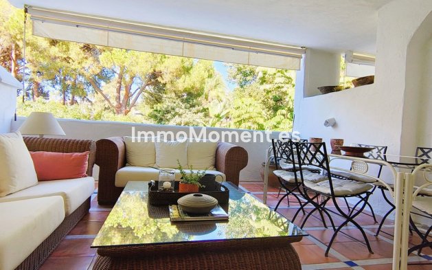 Resale - Apartment - Marbella - Guadalmina Baja