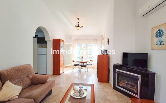 Bestaande woning - Vrijstaande villa - Orihuela Costa - Villamartín