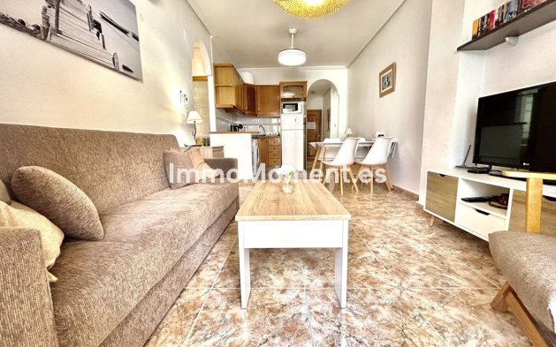 Resale - Apartment - Orihuela Costa - Cabo roig - La Zenia